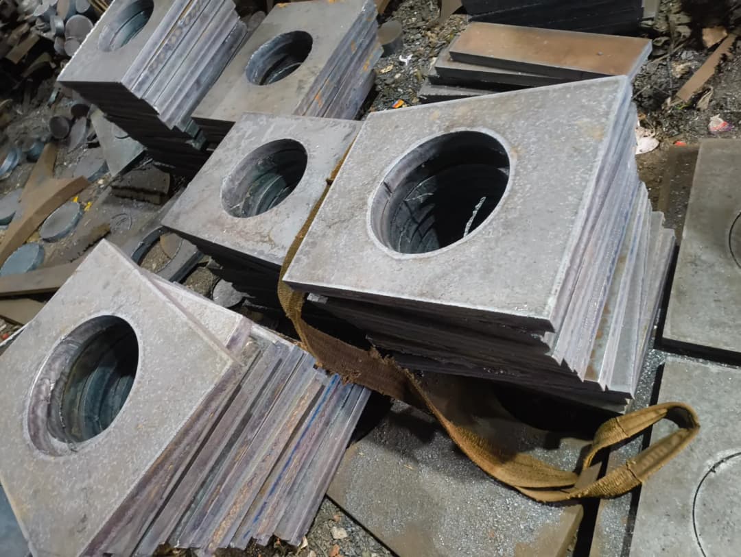 MS Bore Plate - 50mm - 527 x 500 - Regal Profile Darukhana Mumbai