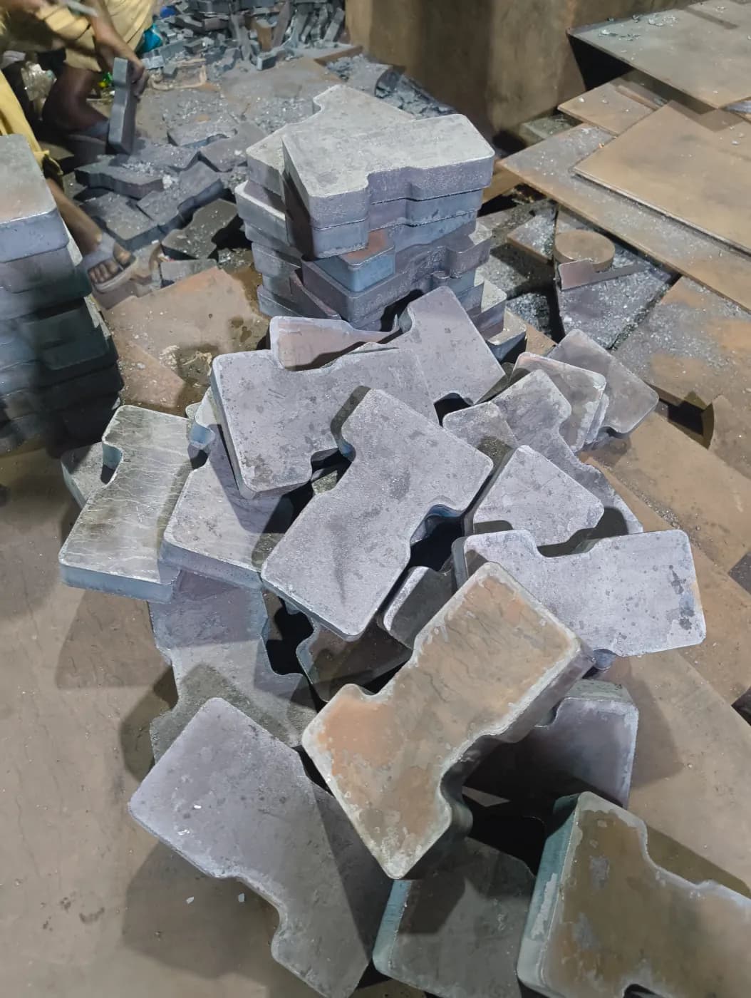 MS profile cutting service with precision metal profile cutting for industrial and fabrication work