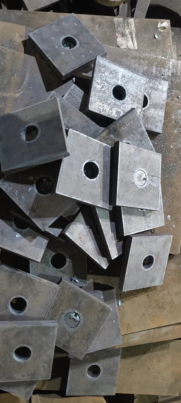 MS Square Machinery Base Plate - 30mm - 400 x 400 - Regal Profile Darukhana Mumbai