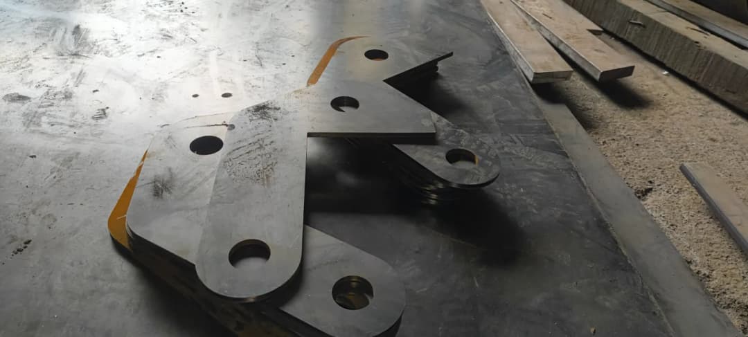 MS Cutting Template for EOT Crane Work - 6mm - Regal Profile Darukhana Mumbai